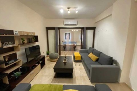 3 bedrooms Apartment in Kato Polemidia, Cyprus No. 76321 6