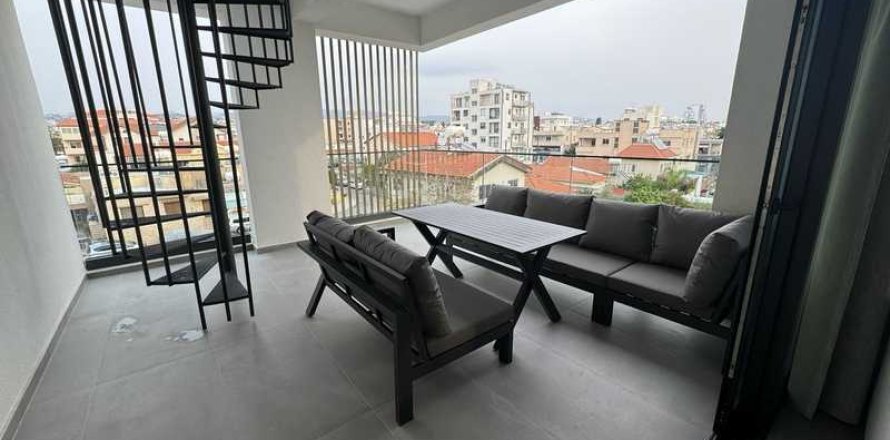 3 bedrooms Penthouse in Limassol, Cyprus No. 76288