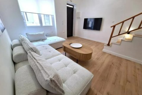 3 bedrooms Maisonette in Piraeus, Greece No. 54649 7