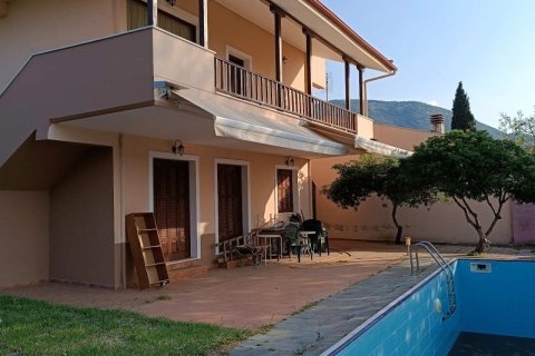 5 bedrooms House in Chrysoupoli, Greece No. 54667 22