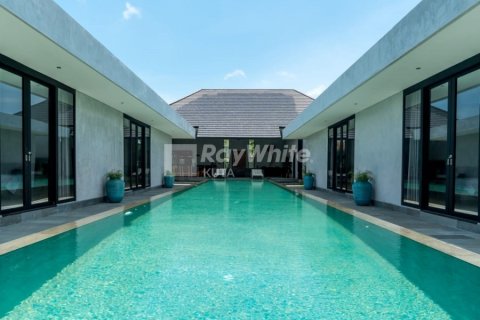 4 chambres Villa à Seminyak, Indonesia No. 22997 3