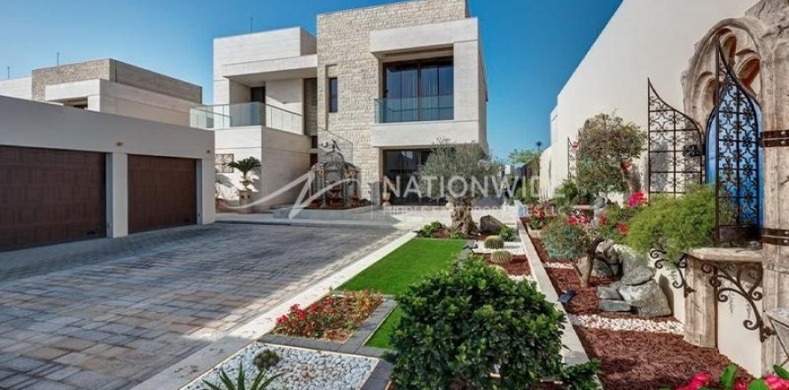 5 bedrooms Villa on the Saadiyat Island, UAE No. 4266