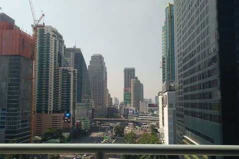 4 bedrooms Condo  in Bangkok, Thailand No. 418 8