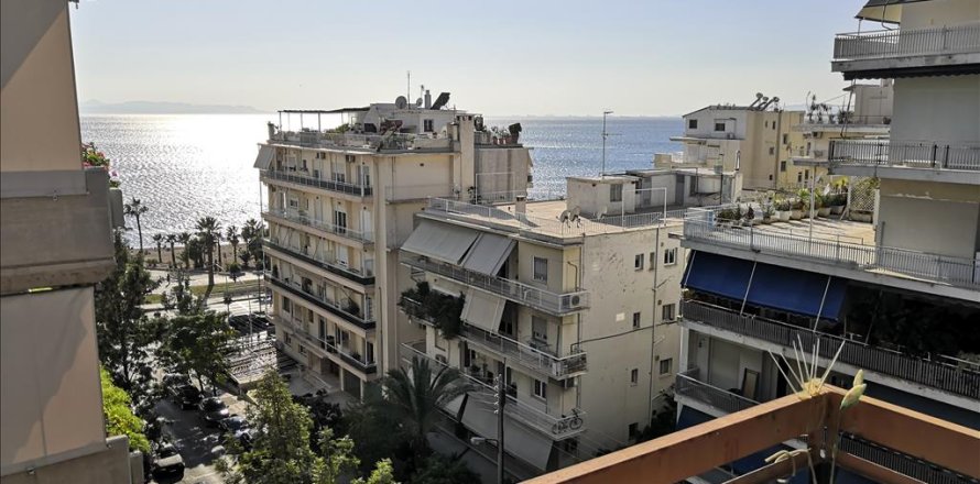 4 bedrooms Apartment in Palaio Faliro, Greece No. 56881