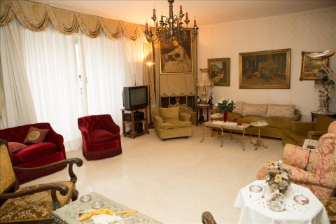 4 dormitorios Apartment en Palaio Faliro, Greece No. 56881 5