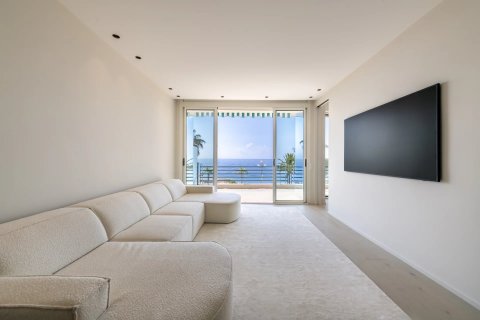 3 bedrooms Apartment in Nice, France No. 67402 9