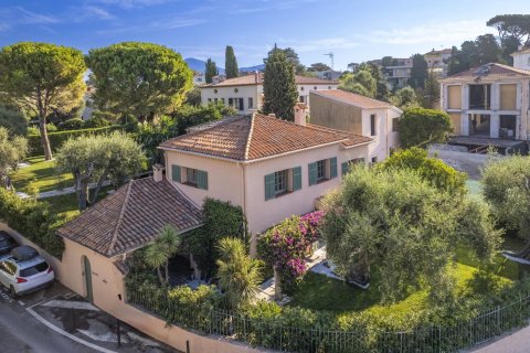 5 bedrooms Villa in Saint-Jean-Cap-Ferrat, France No. 67404 4