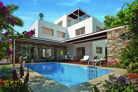 4 bedrooms Villa in Geroskípou, Cyprus No. 29140 2