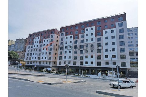 1+1 Apartment en Kâğıthane, Turkey No. 17317 1