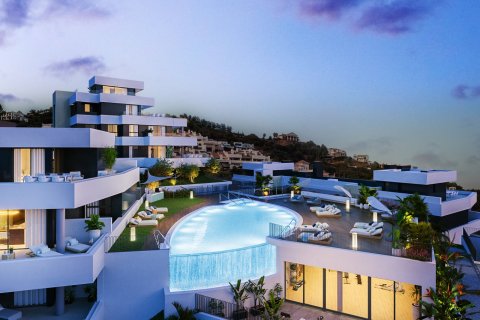 3 bedrooms Penthouse in Marbella, Spain No. 27155 1