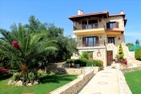 6 bedrooms House in Polygyros, Greece No. 60649 1