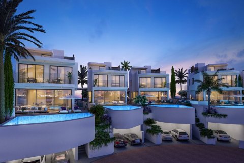 5 bedrooms Villa in Paphos, Cyprus No. 37679 2