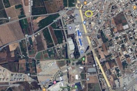 525m² Land in Limassol, Cyprus No. 76098 3