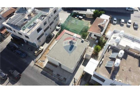 614m² Land en Strovolos, Cyprus No. 76093 8