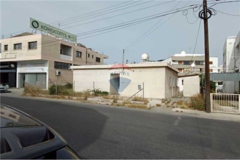 614m² Land en Strovolos, Cyprus No. 76093 6