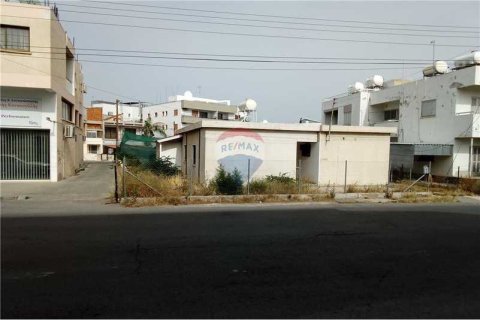 614m² Land en Strovolos, Cyprus No. 76093 5