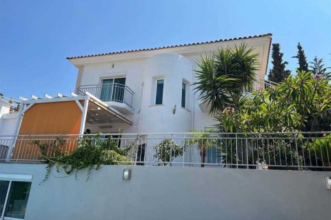 3 bedrooms House in Agios Tychonas, Cyprus No. 74821 5