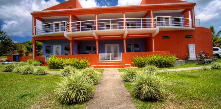 5 bedrooms Villa in Saint Peter's, Saint Kitts and Nevis No. 61500