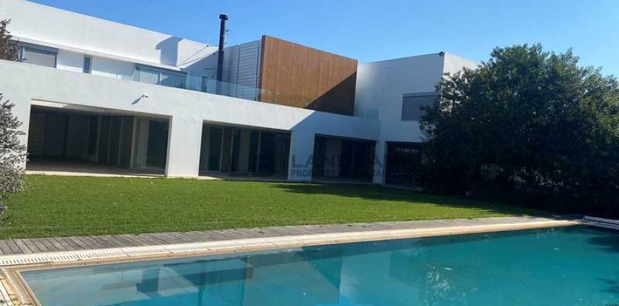 5 bedrooms Villa in Lakatamia, Cyprus No. 62728