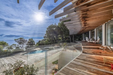 6 bedrooms Villa in Saint-Jean-Cap-Ferrat, France No. 74628 16