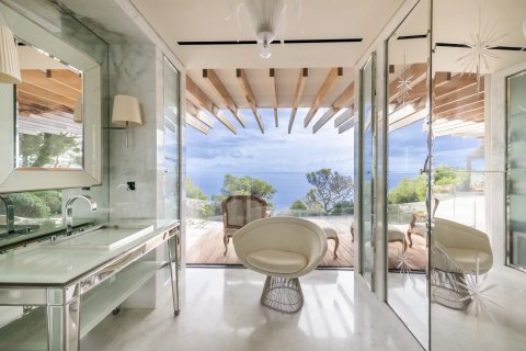 6 bedrooms Villa in Saint-Jean-Cap-Ferrat, France No. 74628 22