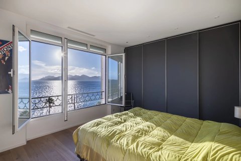 3 bedrooms Apartment in Cannes, France No. 74635 7