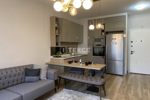 2+1 Apartment en Istanbul, Turkey No. 23618 7