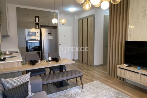 2+1 Apartment en Istanbul, Turkey No. 23618 2