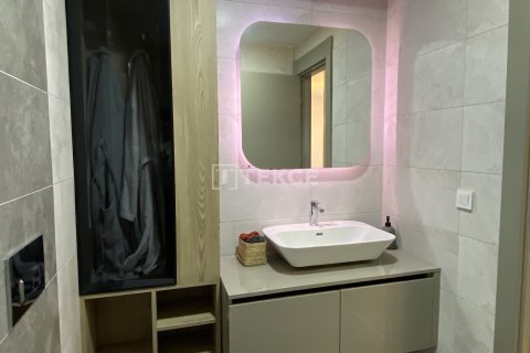 2+1 Appartement à Istanbul, Turkey No. 23618 16