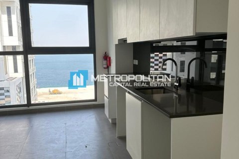 64.5m² Apartment in Al Reem Island, UAE No. 23587 5