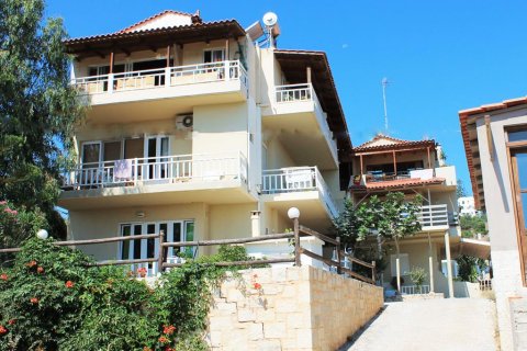 Здание 760м² в Hersonissos, Греция №60183 1