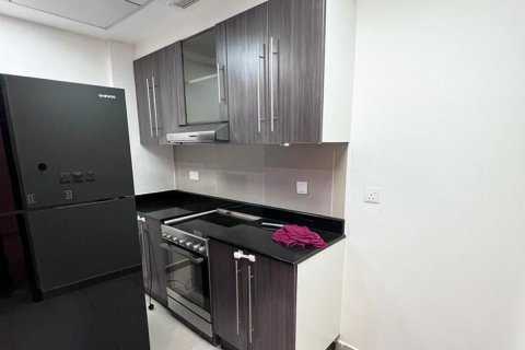 3 bedrooms Apartment in Al Reef, UAE No. 6215 7