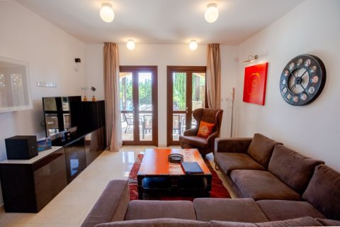 3 dormitorios Villa en Paphos, Cyprus No. 36984 10