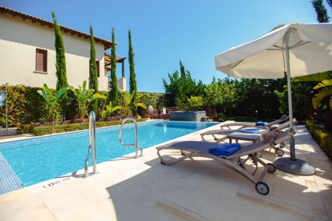 3 bedrooms Villa in Paphos, Cyprus No. 36984 20