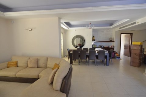 7 dormitorios Villa en Agios Georgios, Cyprus No. 37059 7