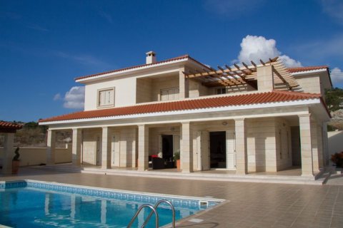 7 bedrooms Villa in Agios Georgios, Cyprus No. 37059 22