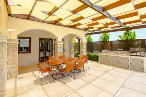 3 bedrooms Villa in Paphos, Cyprus No. 29818 11