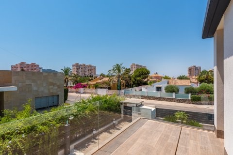 4 bedrooms Villa in La Manga del Mar Menor, Spain No. 25965 10