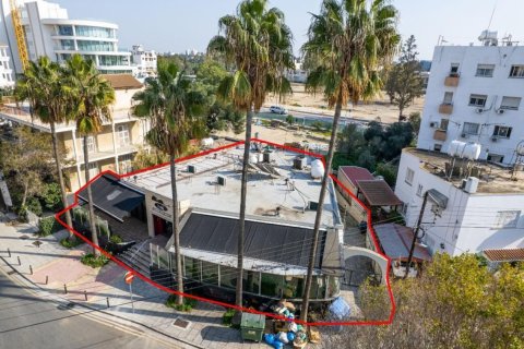 242m² Commercial property en Nicosia, Cyprus No. 47575 1