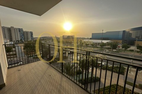 3 dormitorios Apartment en  Yas Island, UAE No. 8422 2