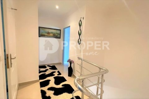 5 rooms Apartment in Alanya, Turkey No. 14090 23