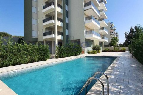 3 dormitorios Apartment en Agios Tychonas, Cyprus No. 65984 3