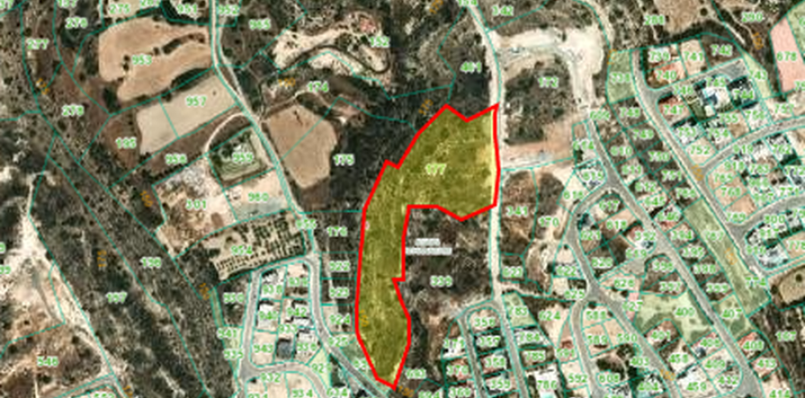 18325m² Land en Agios Athanasios, Cyprus No. 72624