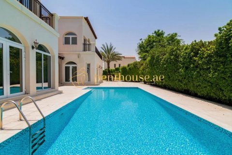 6 dormitorios Villa en Earth, UAE No. 7088 3