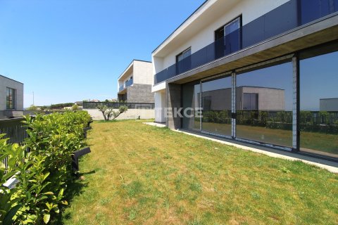 4+1 Villa à Mudanya, Turkey No. 91195 12