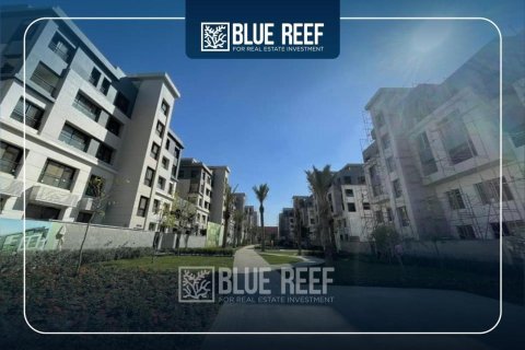 3 bedrooms Townhouse in 5th Settlement Compounds, Egypt No. 38469 2