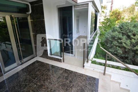 5 rooms Apartment in Konyaalti, Turkey No. 11559 13