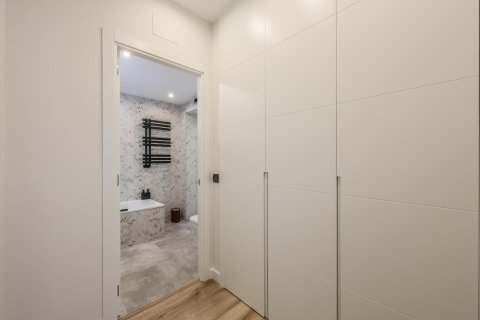 5 chambres Appartement à Madrid, Spain No. 27168 27