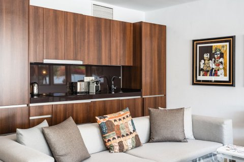 2 dormitorios Apartment en Marbella, Spain No. 27065 9