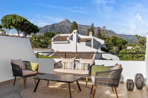 3 dormitorios Townhouse en Marbella, Spain No. 27066 20